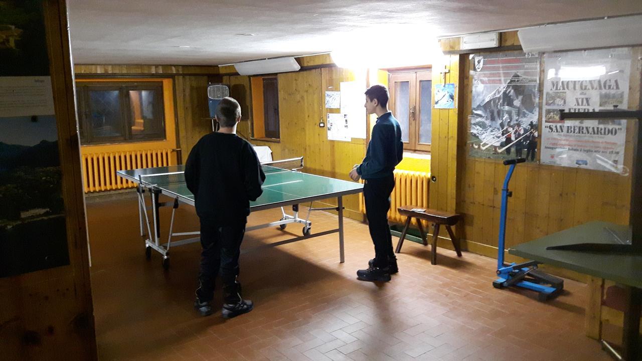Casa Alpina De Filippi Hotel Macugnaga Eksteriør billede